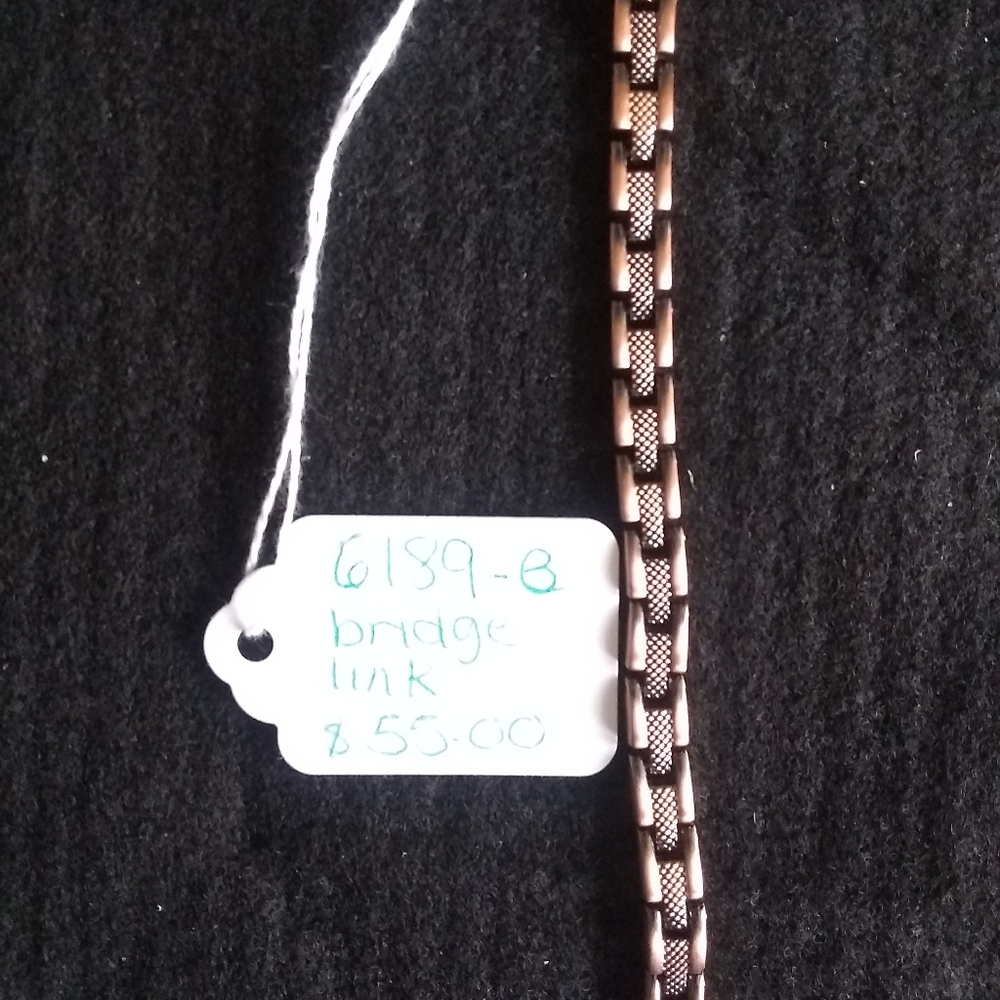 Women's copper link magnetic bracelet